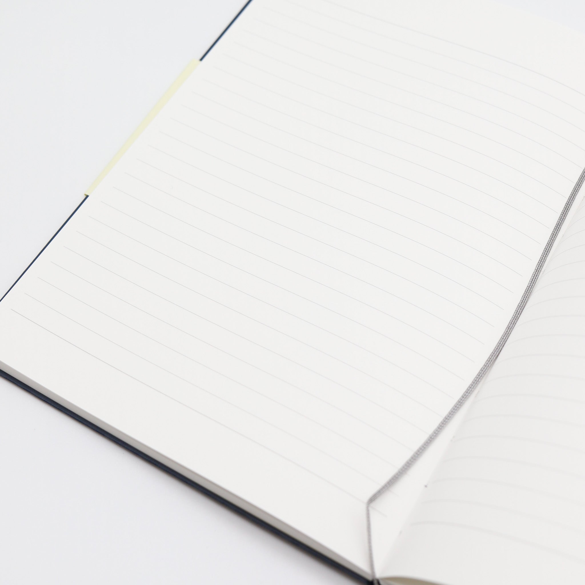 Apica Premium CD Hardcover A5 Notebook