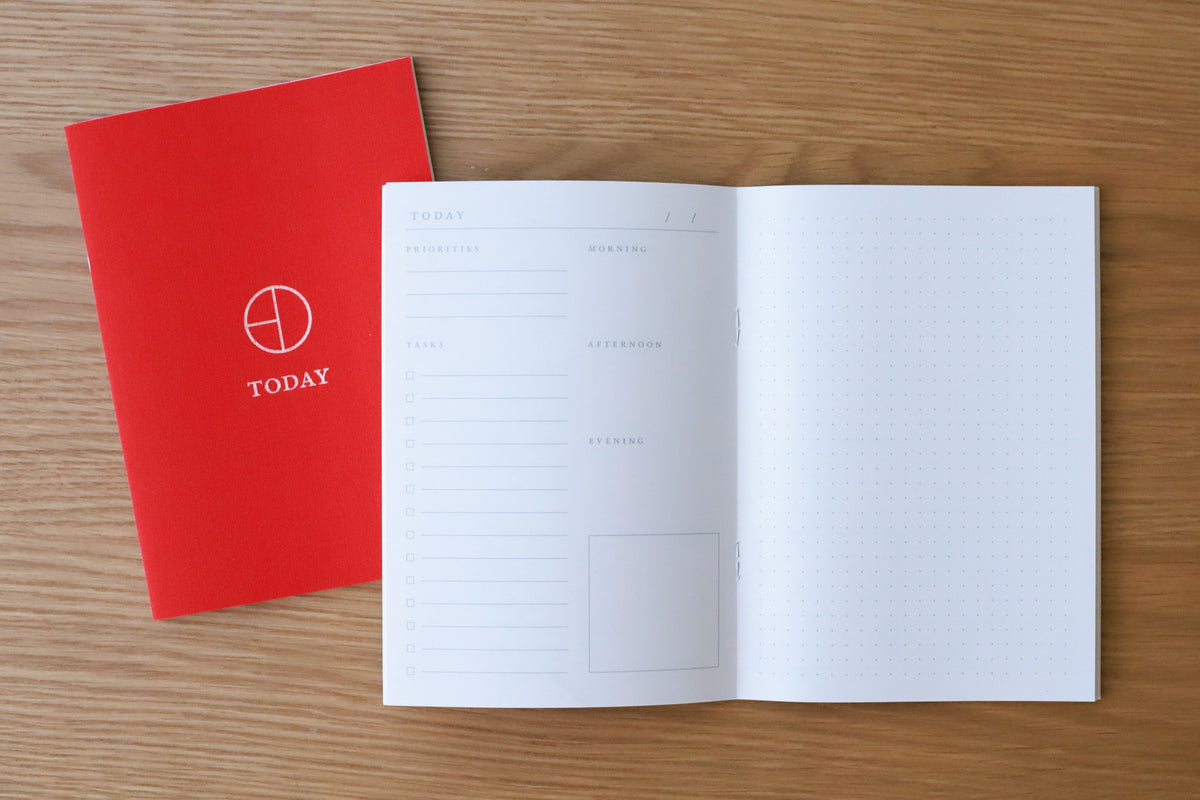 Vermillion Cloth Saddle Stitch Planner